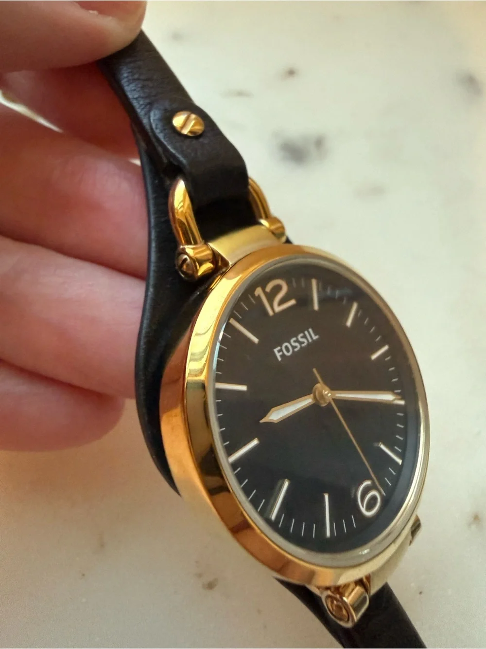 Fossil classic women